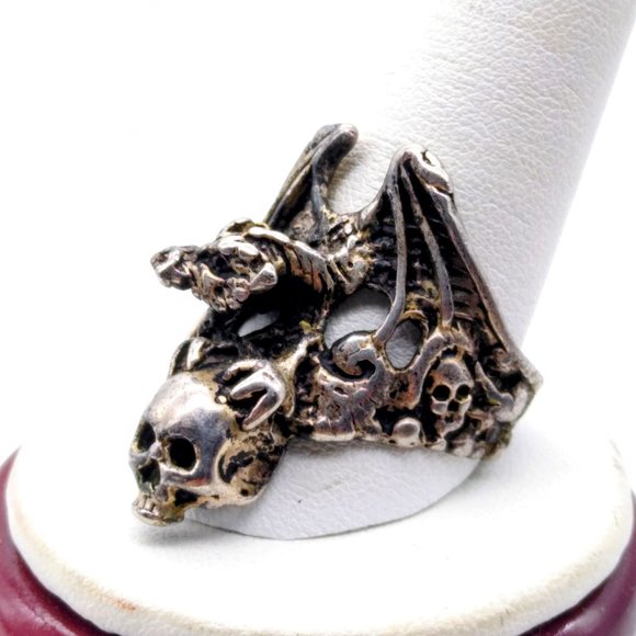 Vintage Biker Ring with Dragon and Skulls, Retro Gothic Silver Tone - Picture 4 of 7